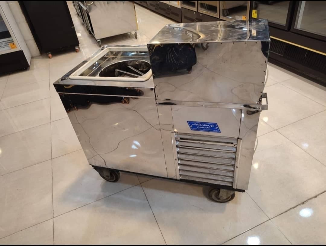 تولید و فروش یخچال یخ در بهشت و فالوده ساز سرماساز در مریوان