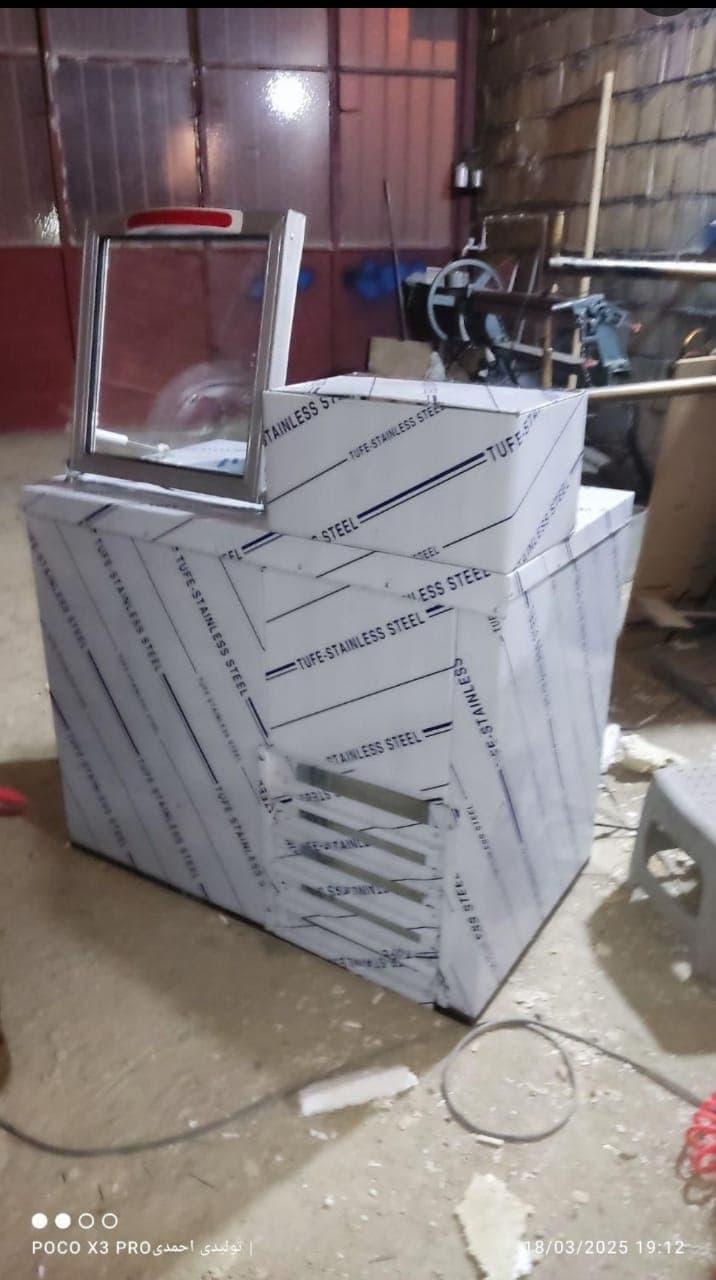 تولید و فروش یخچال یخ در بهشت و فالوده ساز سرماساز در مریوان