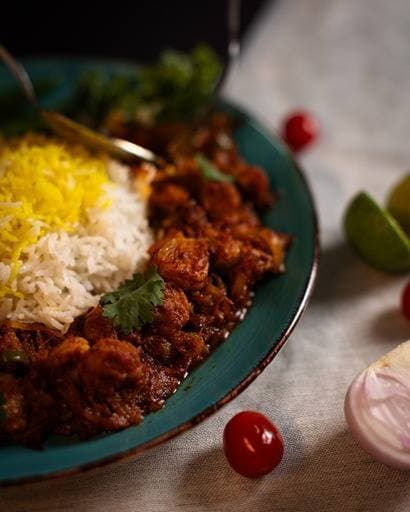 رستوران دریایی سلام ماهی Hi fish در خواجه عطا بندرعباس