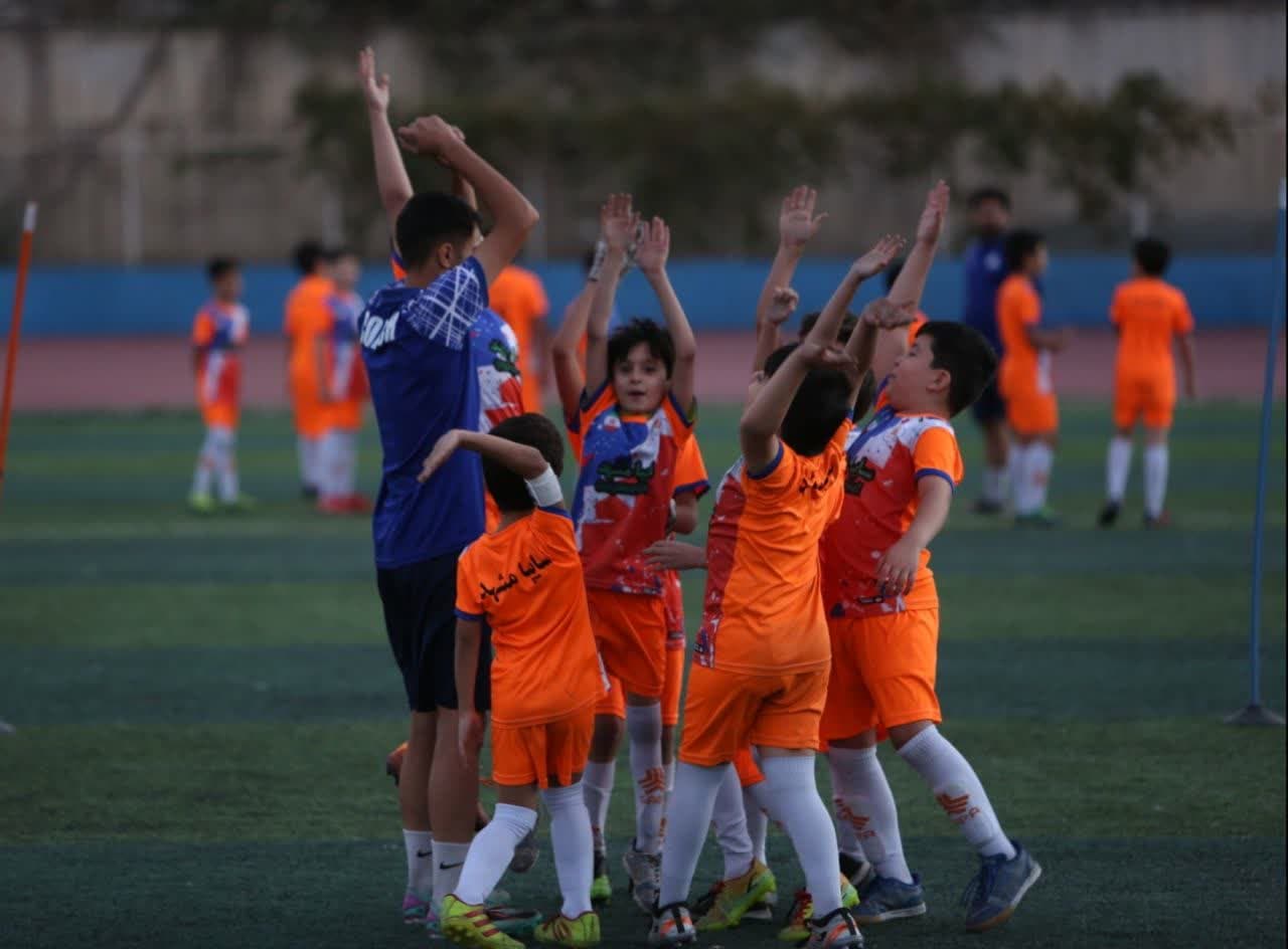 مدرسه فوتبال سایپا احمد زینلی مشهد