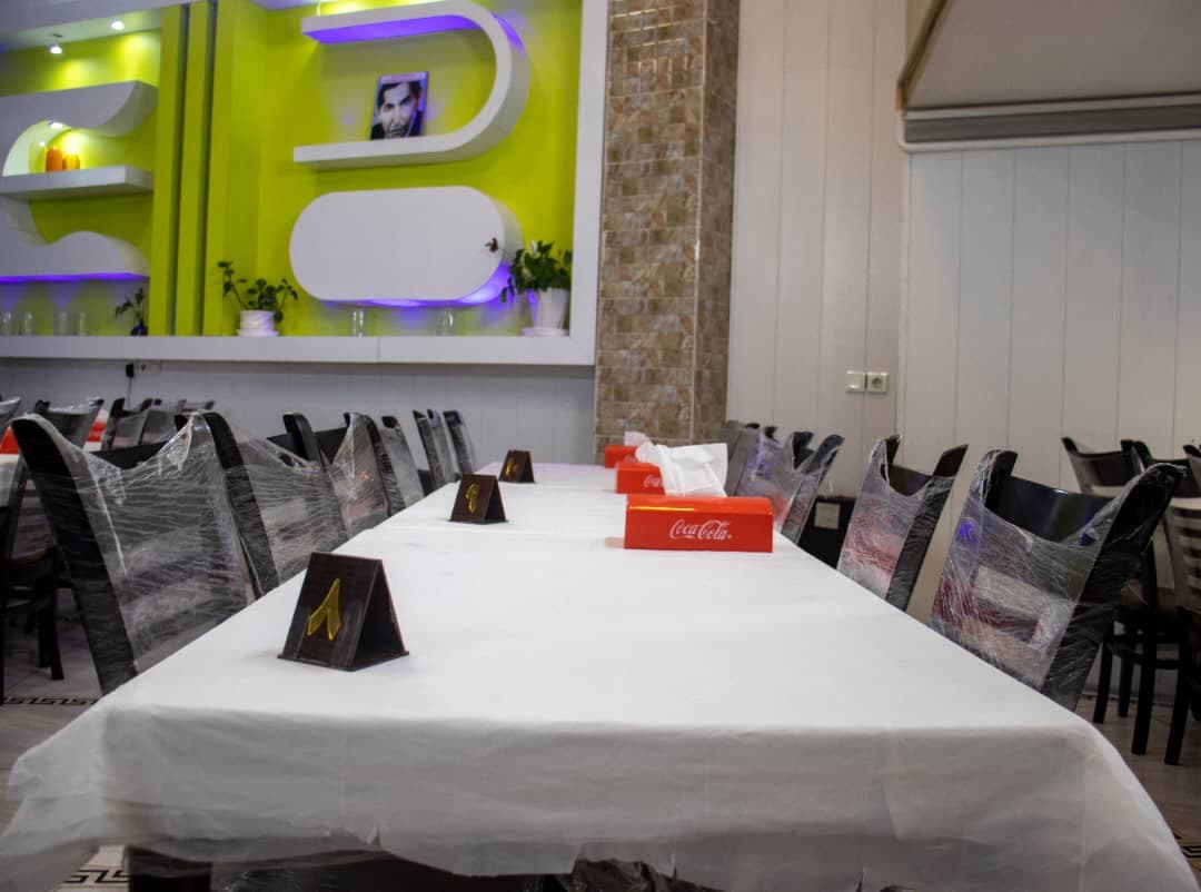 رستوران اکبرجوجه خواجوی در سمنان