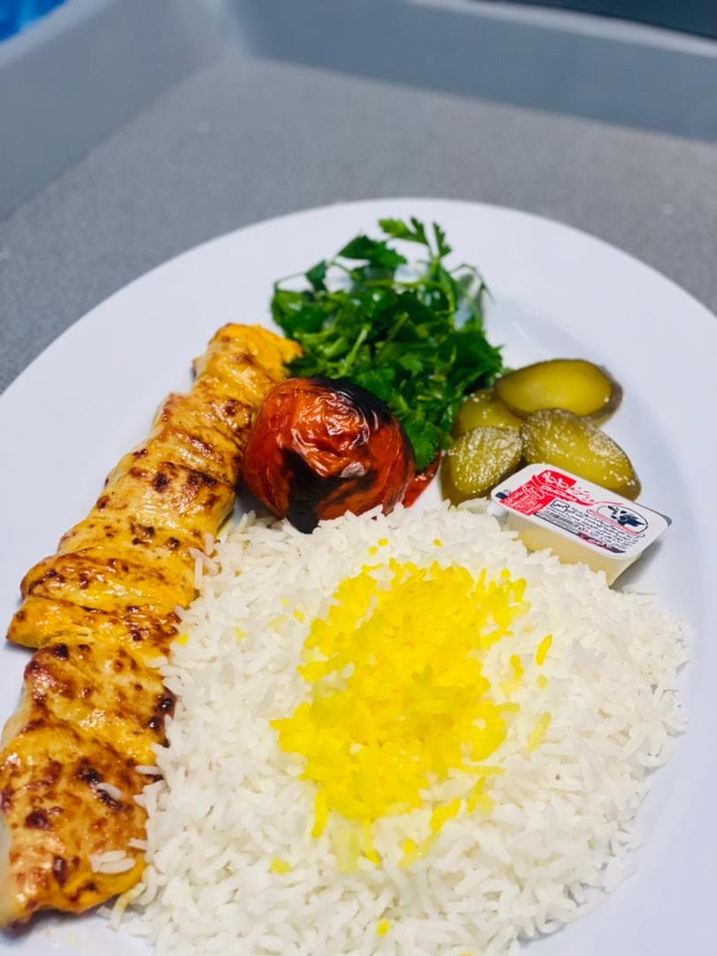 رستوران اکبرجوجه خواجوی در سمنان