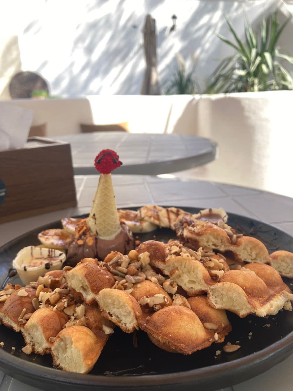 رستوران خرگوش سفید در نیشابور