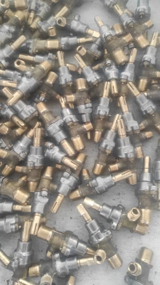 تولید و فروش شیر اجاق گاز برنجی نقی زاده در اهر