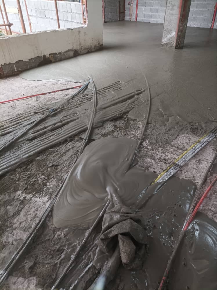 اجرای تخصصی کفسازی فوم بتن سجاد خانواده در رشت