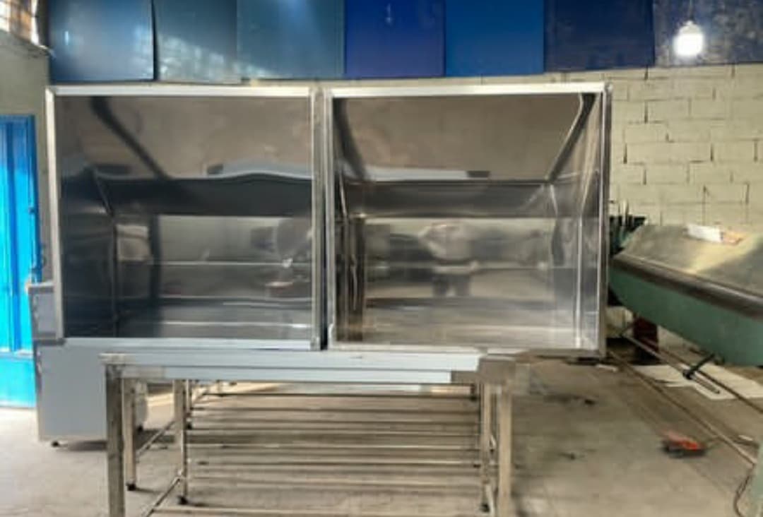 تولید و فروش تجهیزات آشپزخانه صنعتی استیل لک در یافت آباد تهران