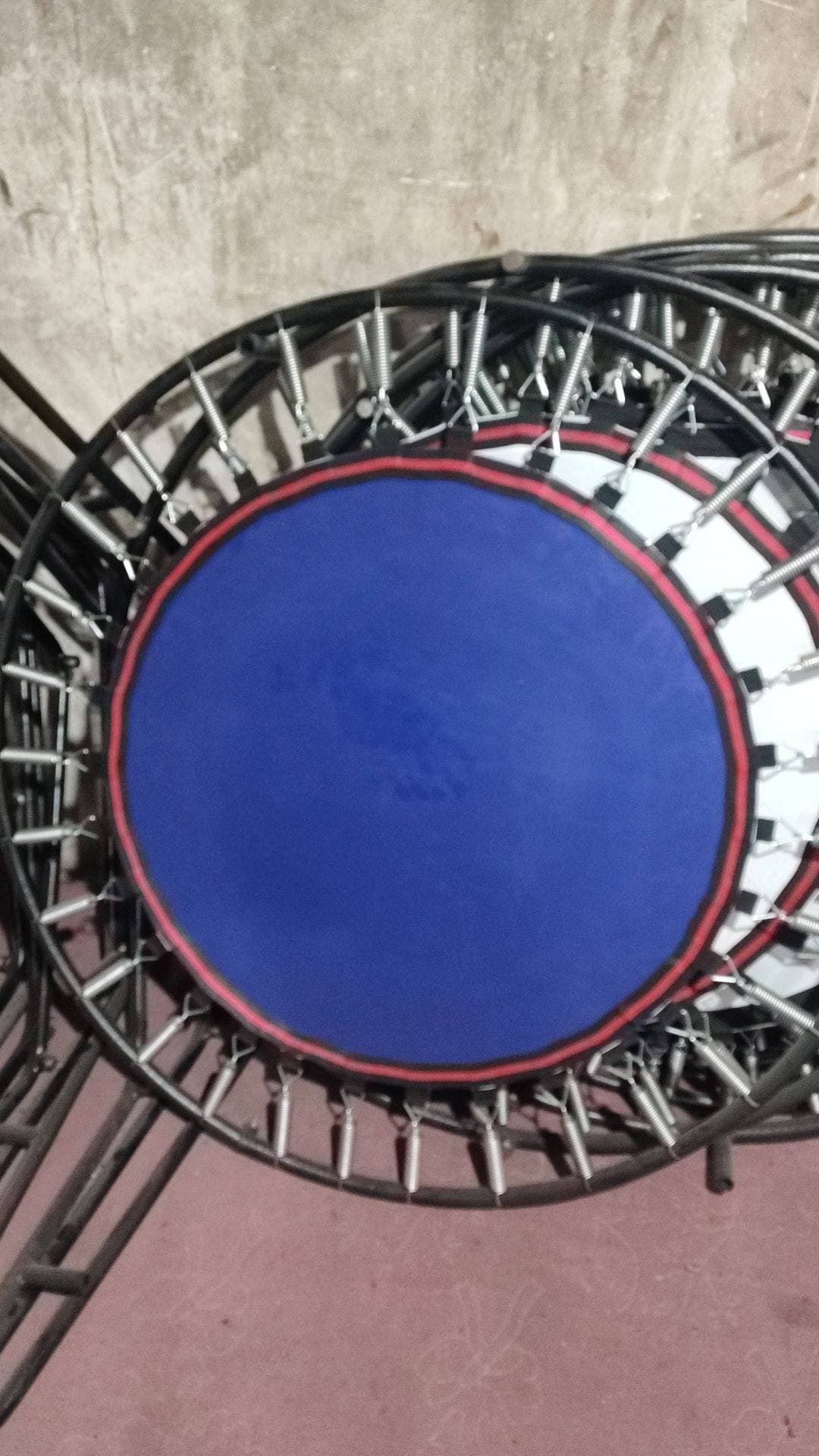 تولید و فروش ترامپولین فصیحی در اصفهان