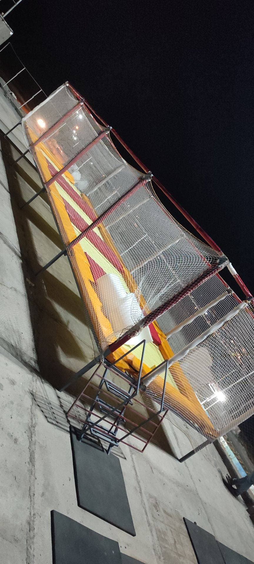 تولید و فروش ترامپولین فصیحی در اصفهان