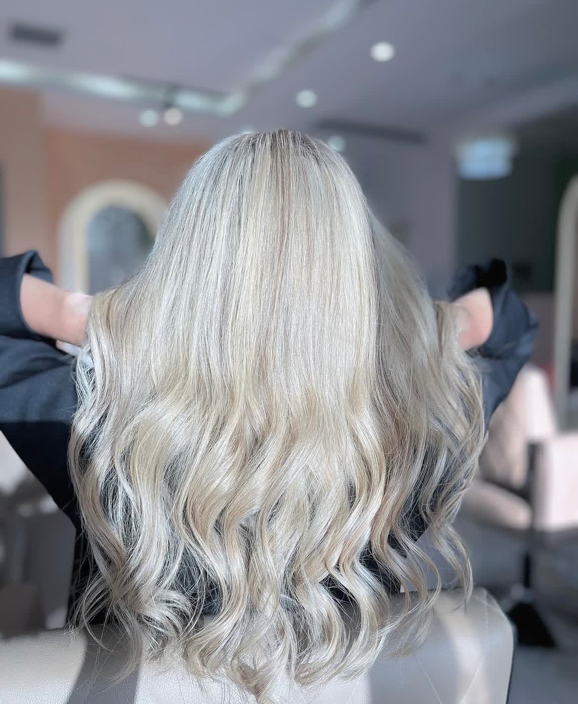 سالن زیبایی حیات در گوهردشت کرج