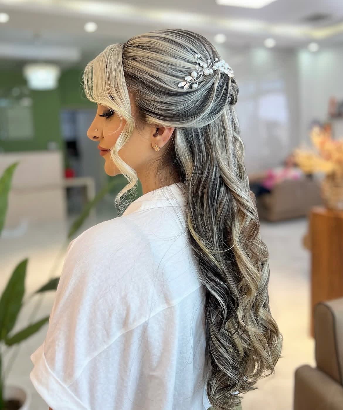 سالن زیبایی حیات در گوهردشت کرج