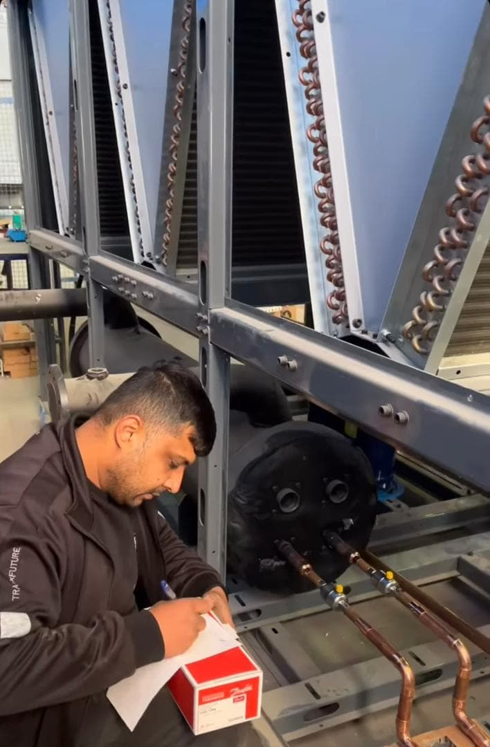 فروش تعمیر چیلر سردخانه برودتی سپاهان عشقی در اصفهان