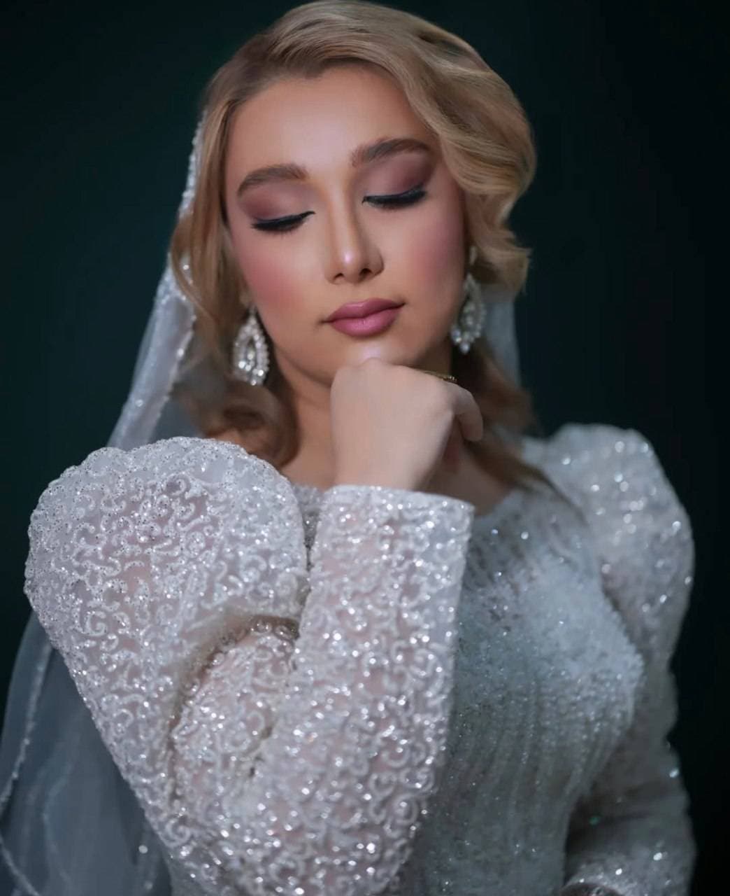 میکاپ آرتیست فاطمه سلاجقه در دهگلان