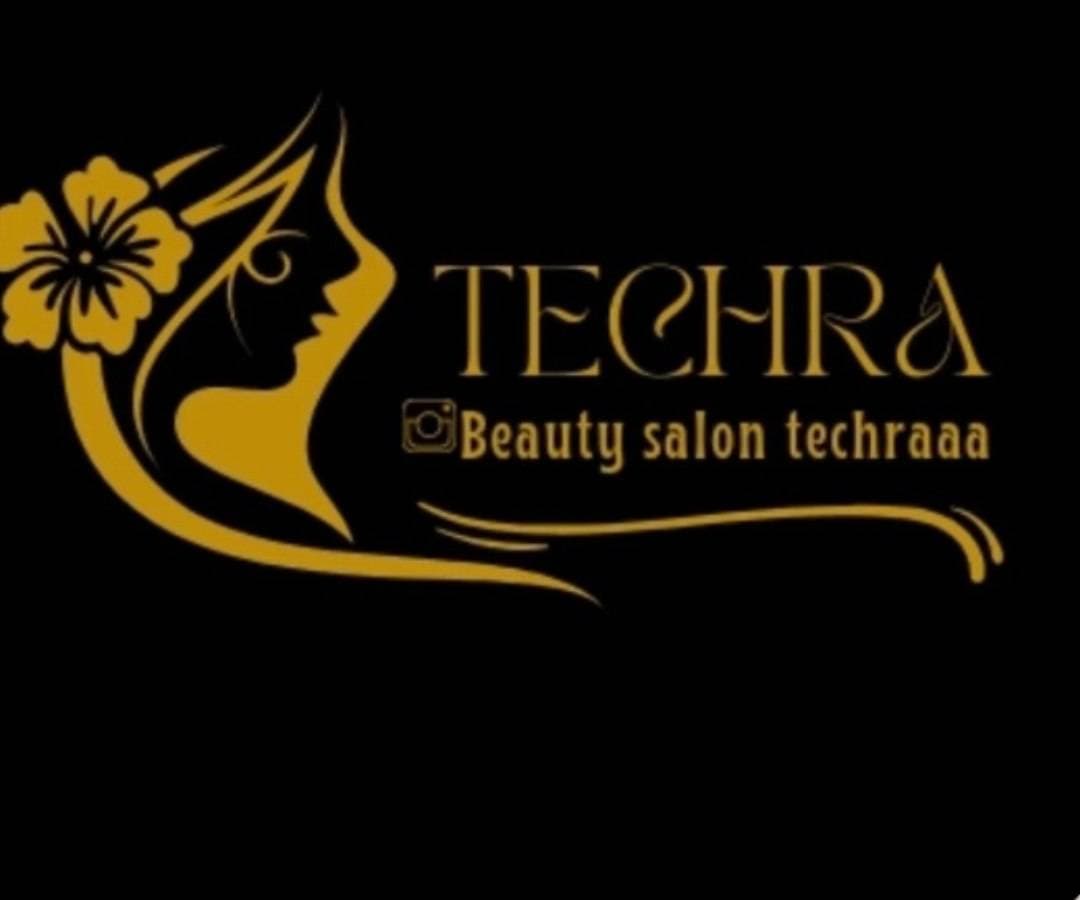 میکاپ آرتیست فاطمه سلاجقه در دهگلان