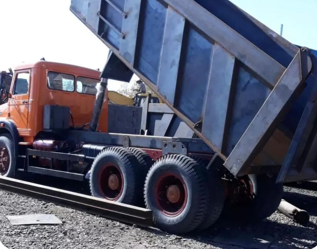 اتاق سازی کامیون کمپرسی سبک و سنگین جهان بنز تیموری در خرم آباد