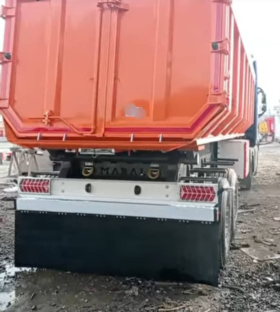 تریلی سازی ماهان گستر پورقلی در نقده