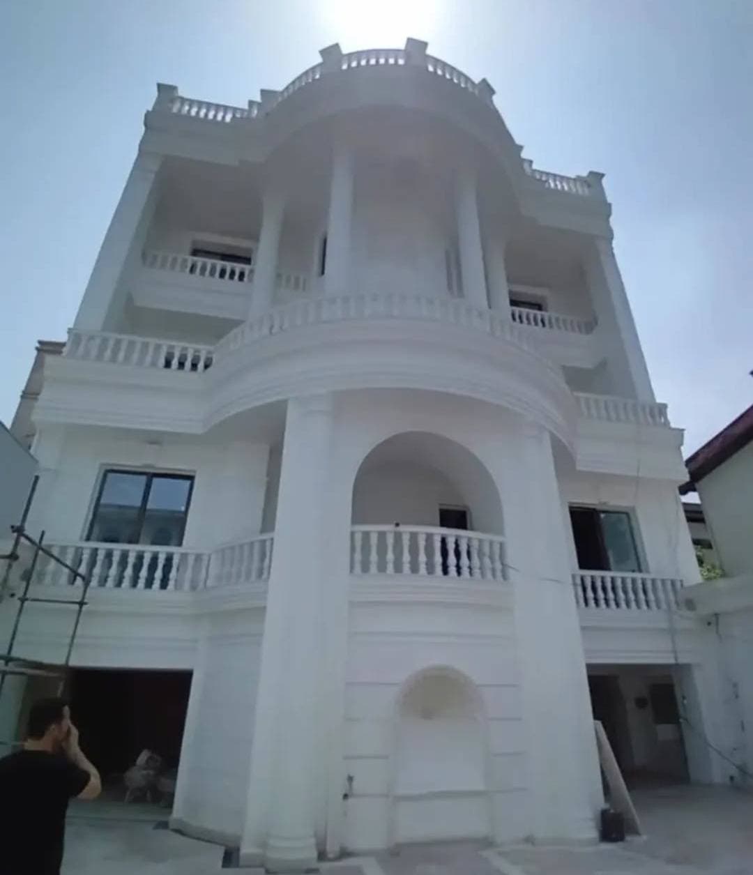 نمایندگی فروش رنگ سان مارکو و نیوکالر بازرگانی نوید ظفریابی رشت