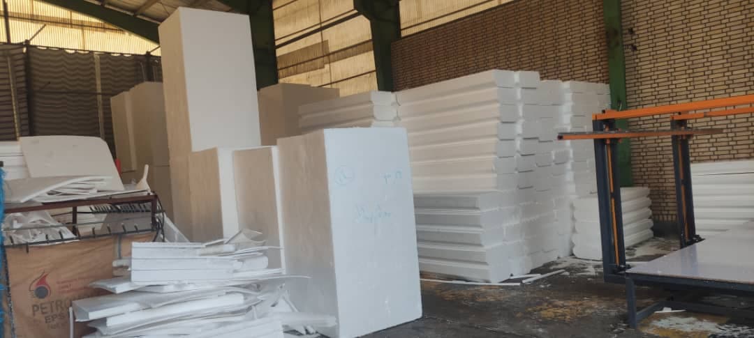 تولید و فروش یونولیت فوم سقفی تاراز فوم سیاه شیر در اهواز