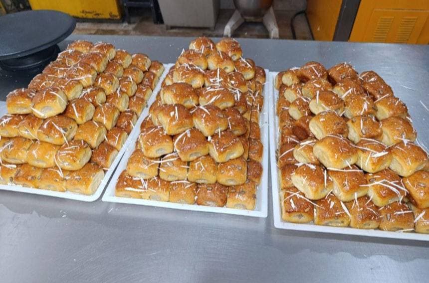 شیرینی سرای لطیف در سبزوار