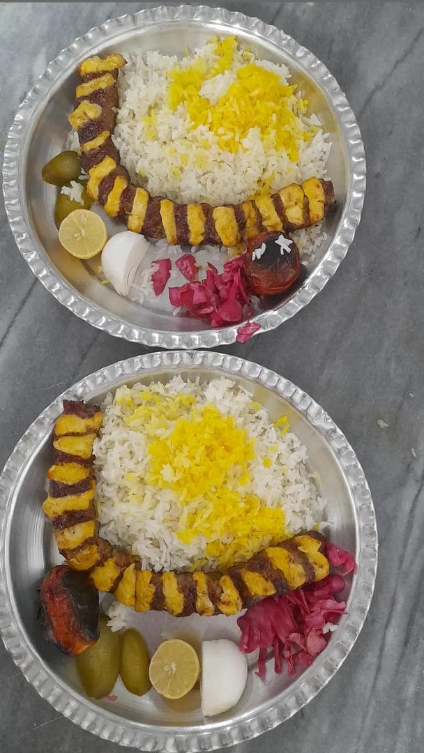 رستوران سنتی نایب 3 در ملایر