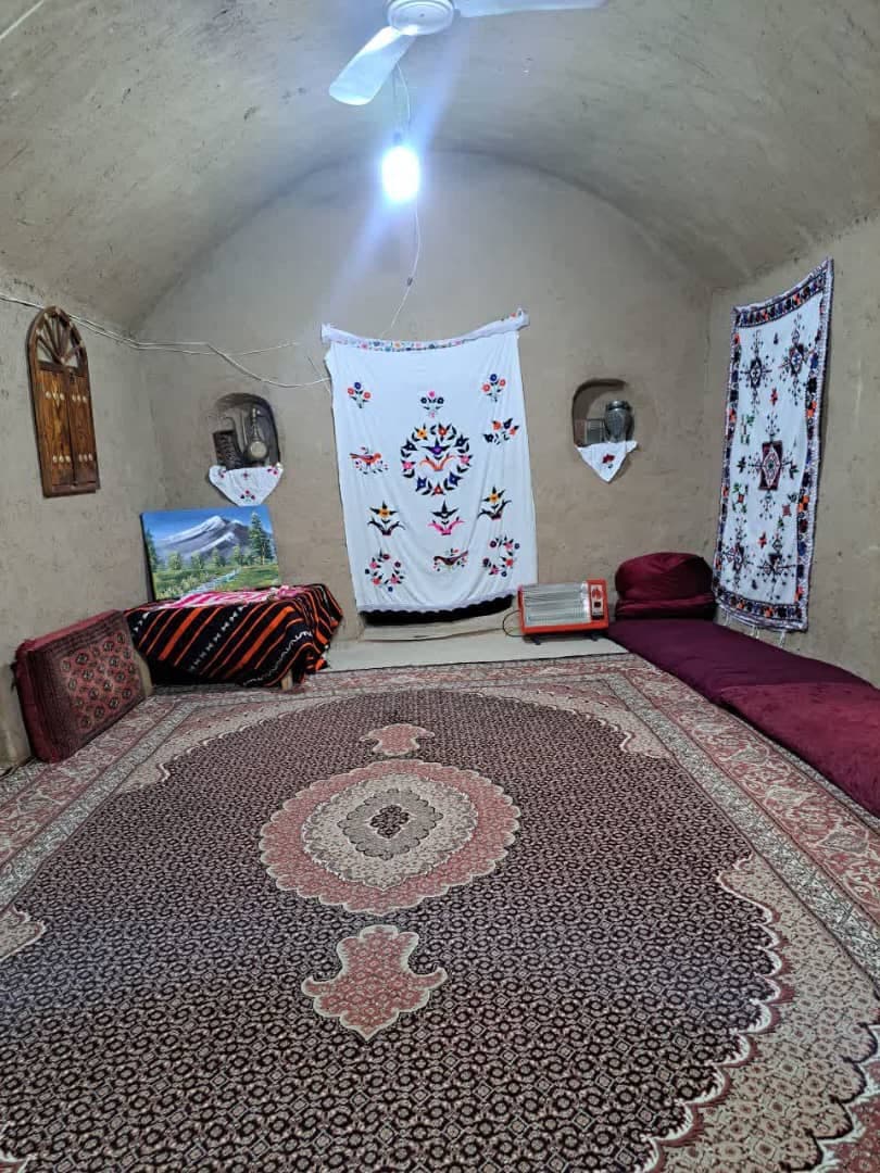 اقامتگاه بومگردی سالار محمد در روستای محسن آباد تایباد