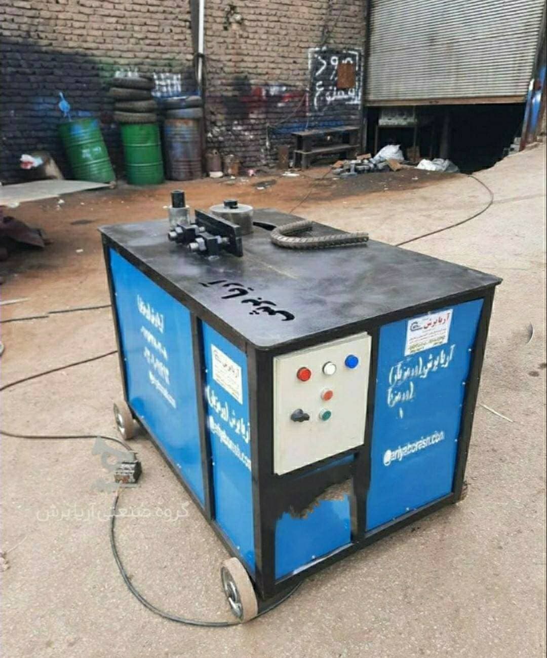 تولید قیچی و خاموت زن آریا برش در کرج