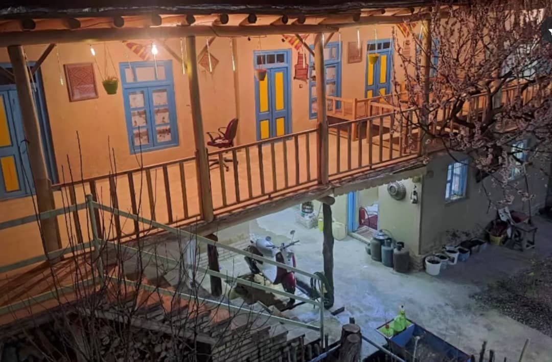 اقامتگاه بومگردی آنام در کلات نادری