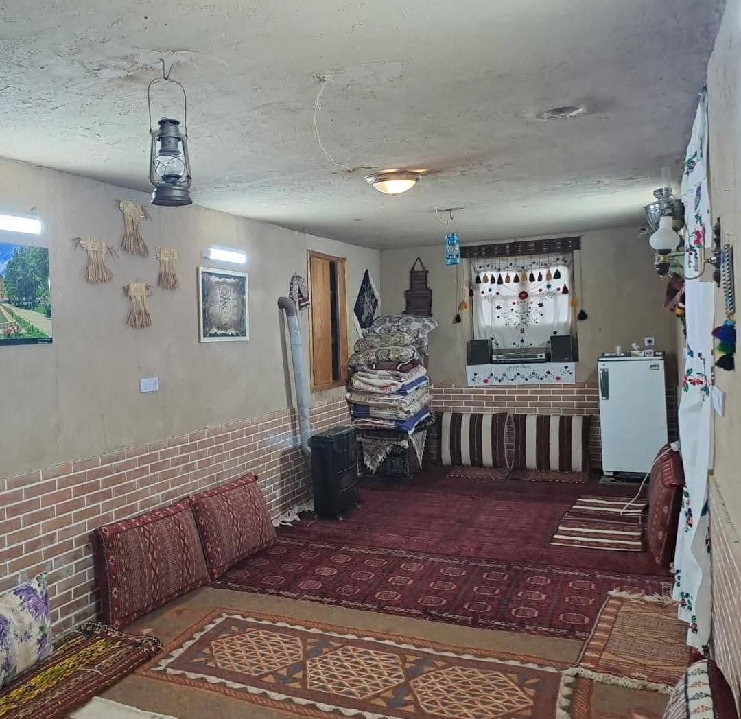 اقامتگاه بومگردی آنام در کلات نادری