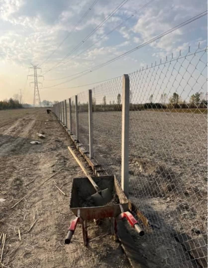 کارخانه فنس و سیم خاردار صادقی در گرگان