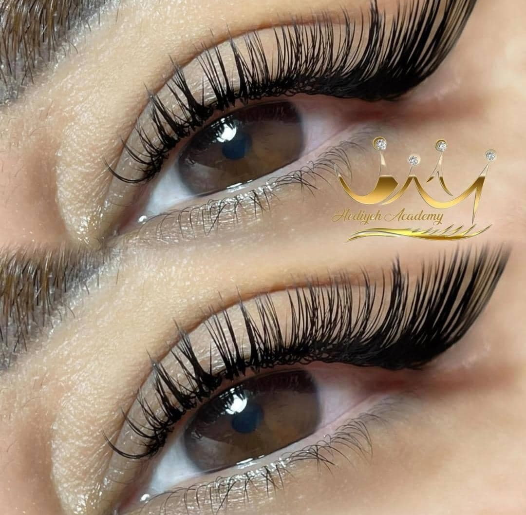 آموزش خدمات کاشت مژه هدیه مقدم در عظیمیه کرج