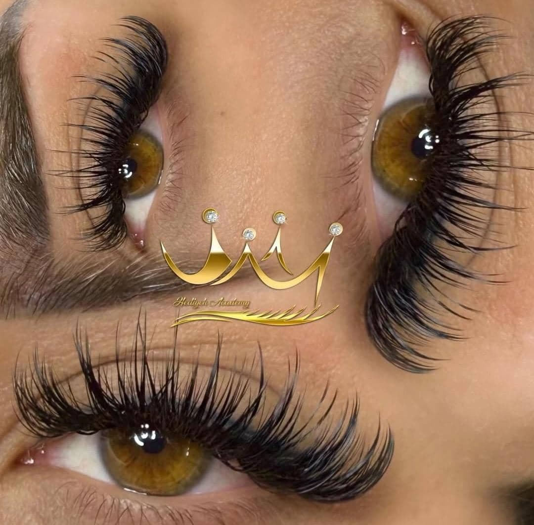 آموزش خدمات کاشت مژه هدیه مقدم در عظیمیه کرج