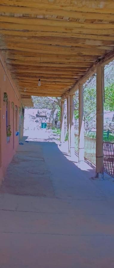 اقامتگاه سیزان در حیدره قاضی خان همدان