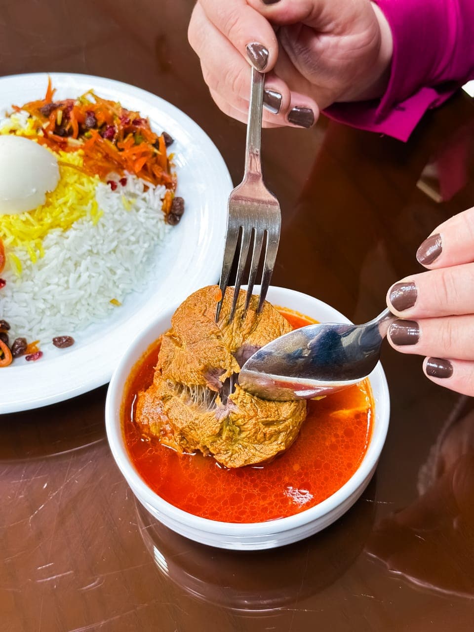 رستوران هفت چنار در زنجان