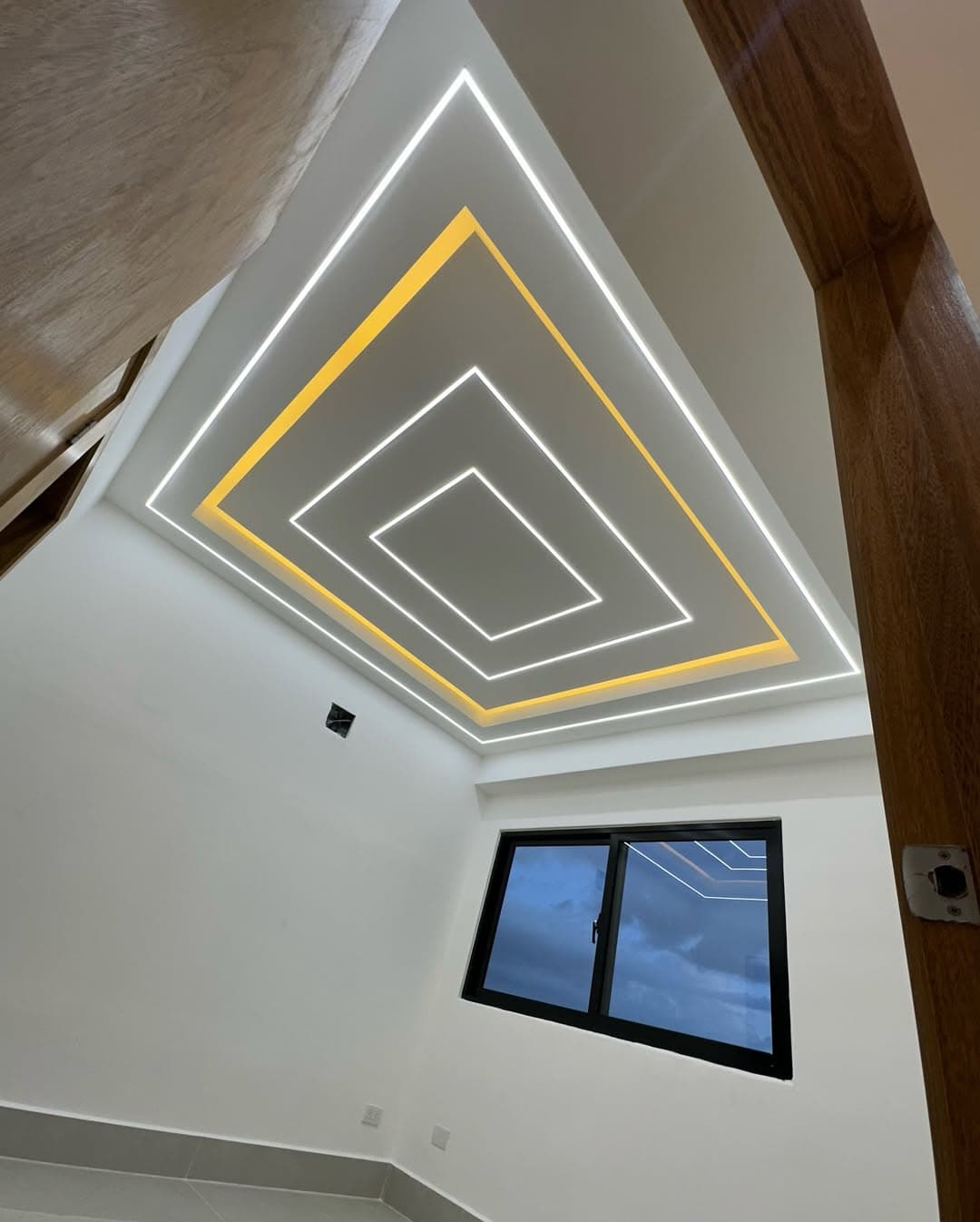 فروشگاه کناف لند در خمام