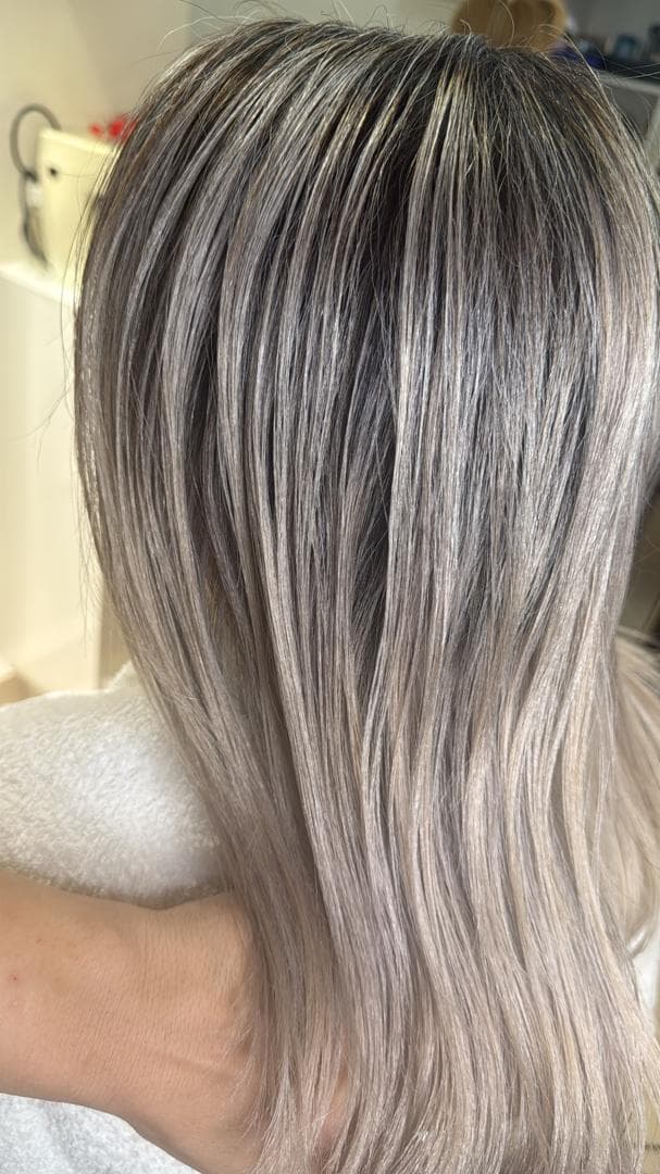 سالن زیبایی هلگا در سهروردی تهران