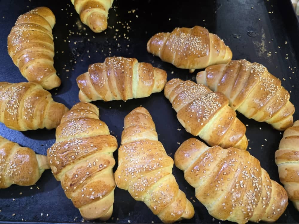 فروشگاه نان فانتزی خوشه زار در تنکابن