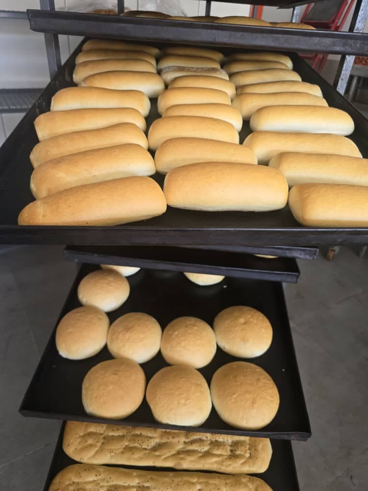 فروشگاه نان فانتزی خوشه زار در تنکابن