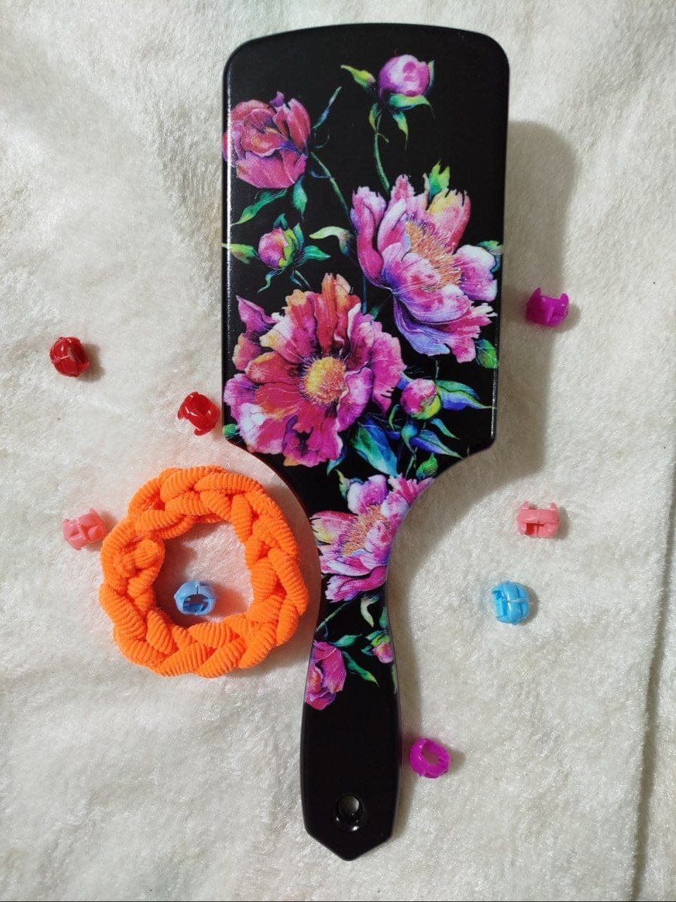 تولید و پخش گلسر زنانه رایان کرج