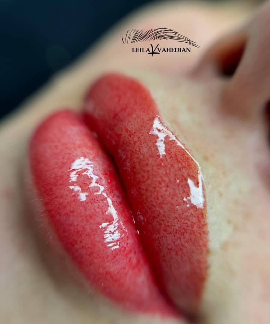 مرکز تخصصی آموزش خدمات آرایش دائم و میکروبلیدینگ لیلا واحدیان در قائمشهر