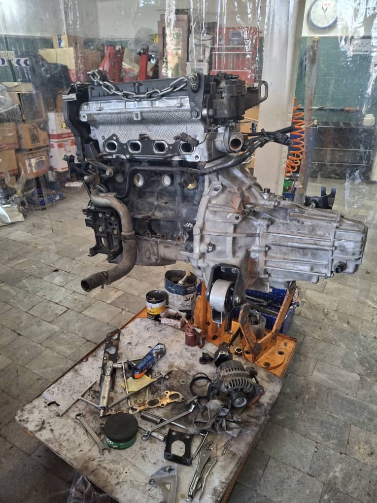 تعمیرگاه تخصصی اتومکانیک معدن نژاد در نظرآباد