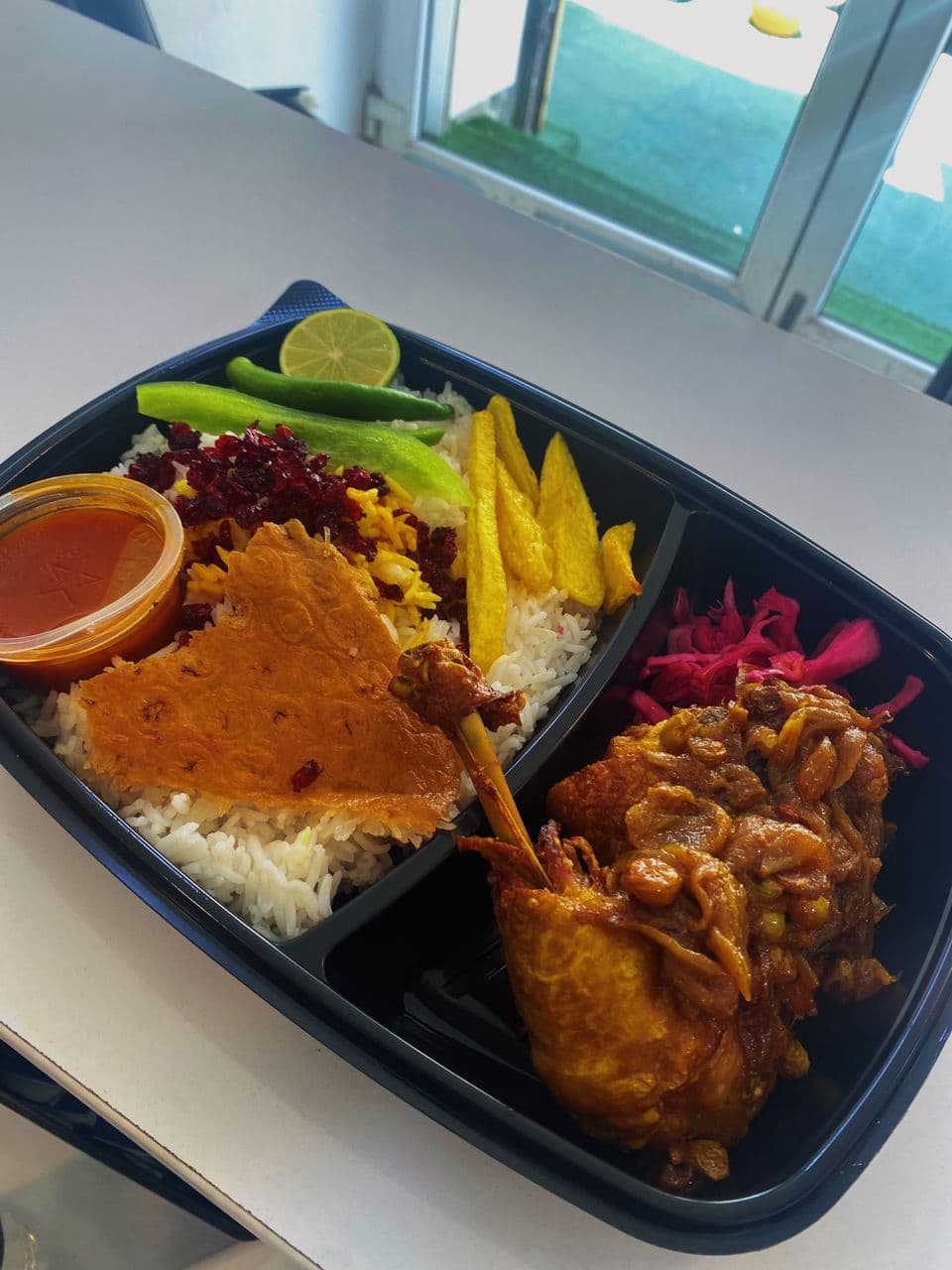 غذای بیرون بر شالتو در بوشهر