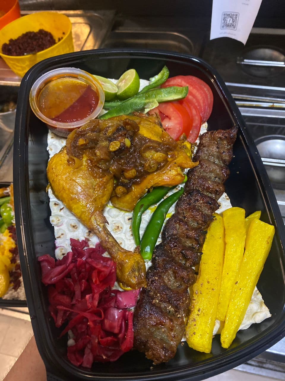 غذای بیرون بر شالتو در بوشهر