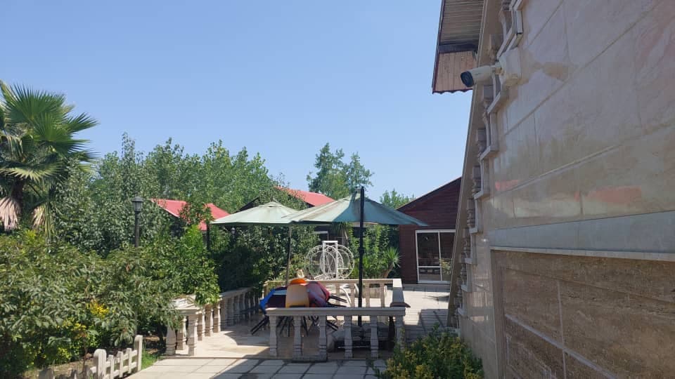 کافه رستوران گیلای در خمام