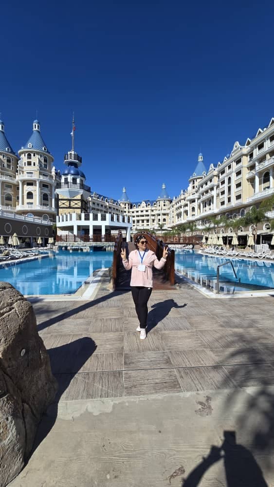 تورهای شاد مرجان و عباس در رشت