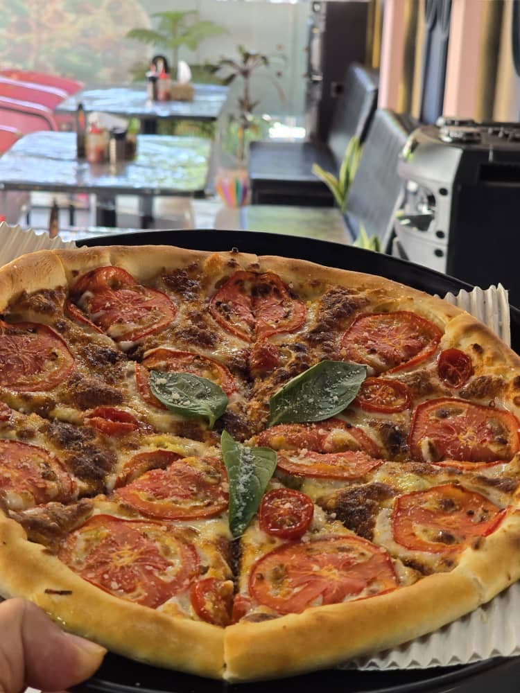 فست فود خانه سوخاری شب در گلپایگان اصفهان