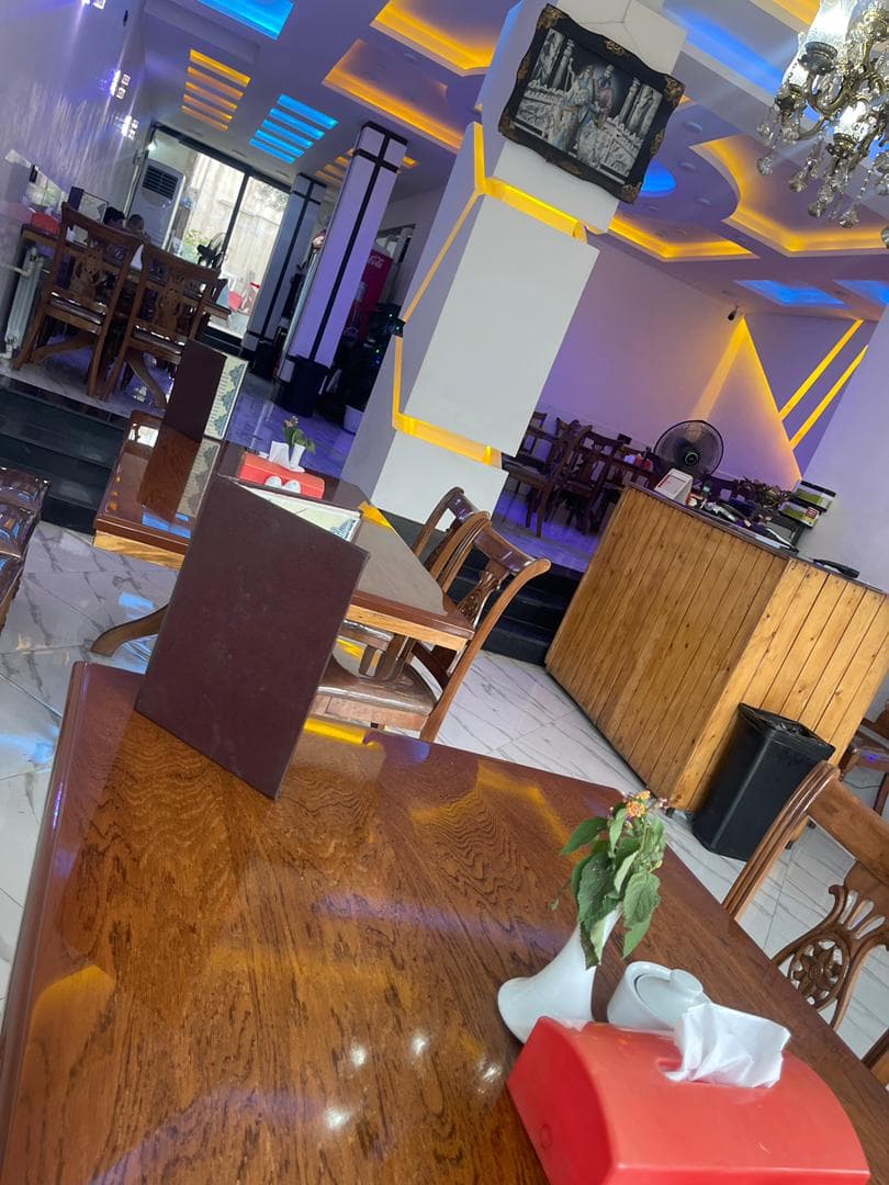 رستوران کوروش در رودبار