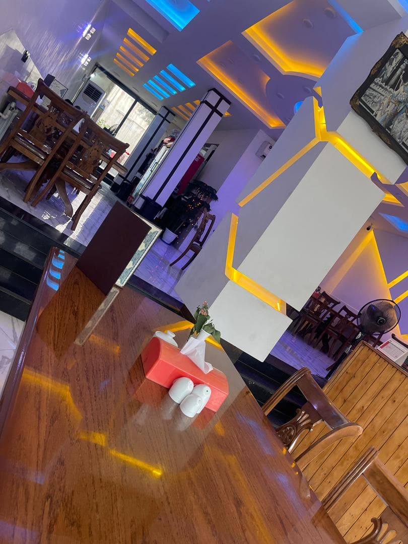 رستوران کوروش در رودبار