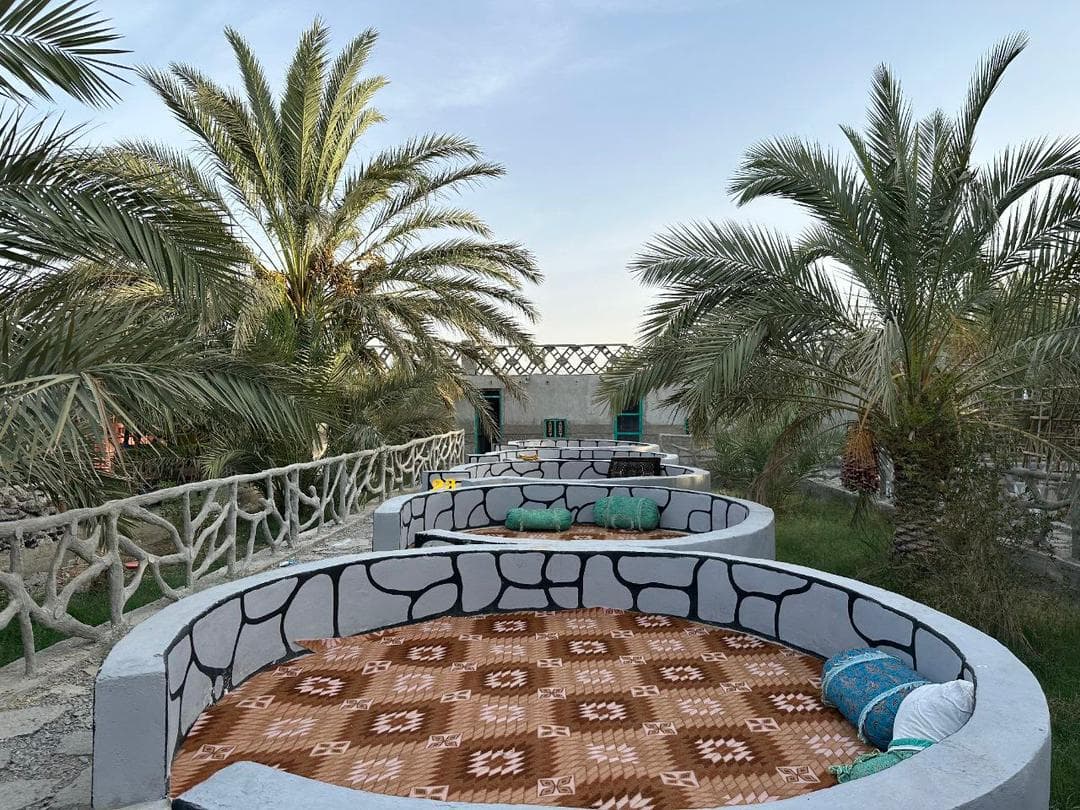 باغ رستوران تک ستاره بلوچستان در سراوان