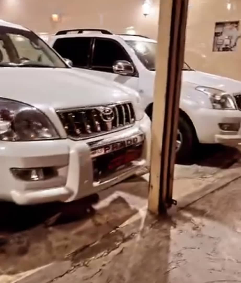 نمایشگاه ماشینهای ایرانی و خارجی اتو حامد شبرنگ جاده رشت به تالش