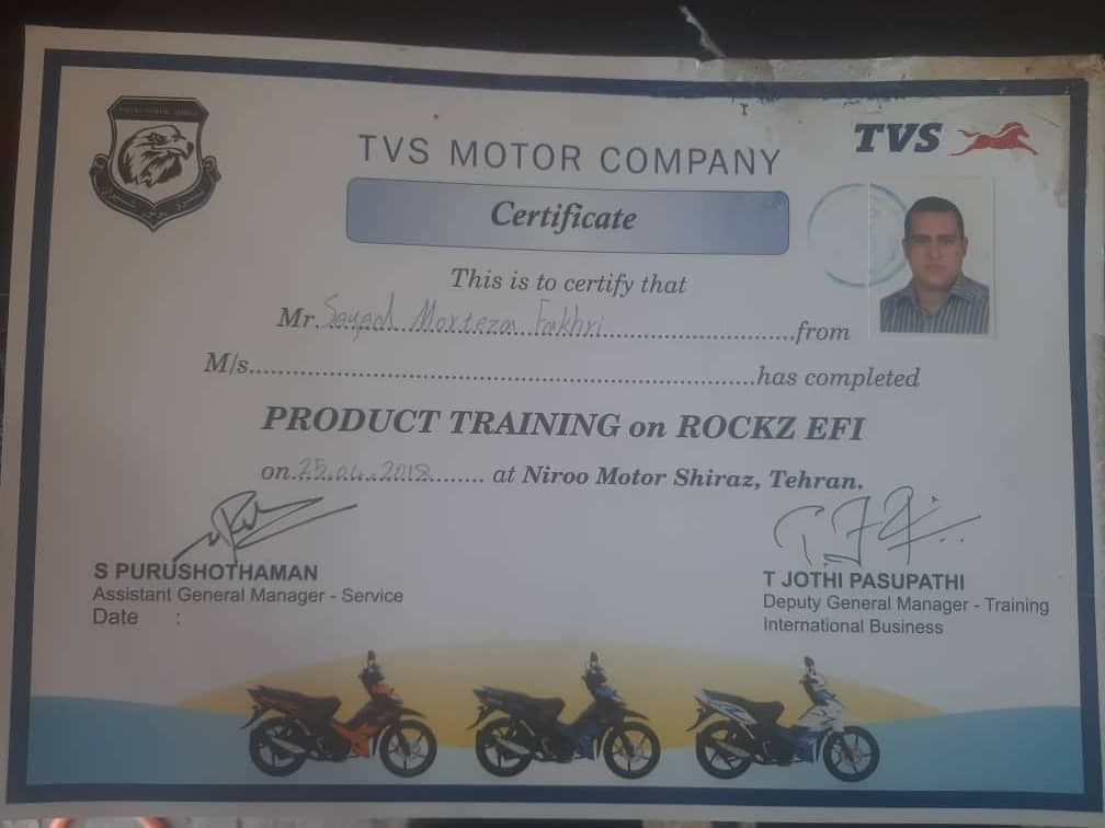 فروش قطعات و تعمیر موتورسیکلت اصفهان انژکتور فخری در اصفهان