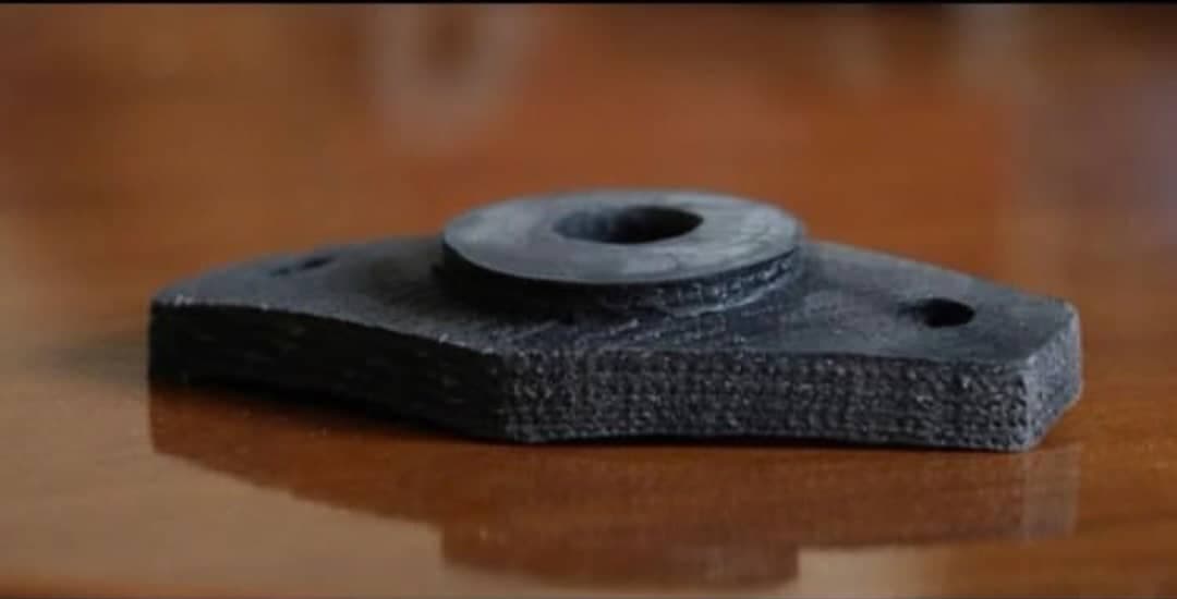 تولید و پخش قطعات لاستیکی منجید دار گیوتین در همدان